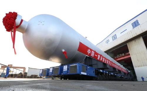 兩會(huì)縱深 以“百千萬(wàn)工程”為引擎，賦能互聯(lián)網(wǎng)數(shù)據(jù)服務(wù)，加速構(gòu)建現(xiàn)代化產(chǎn)業(yè)體系